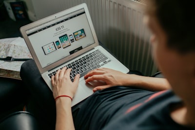 Effect of Shock Reposition on Oxygen Saturation Improvement in Vasovagal Syncope Case Image