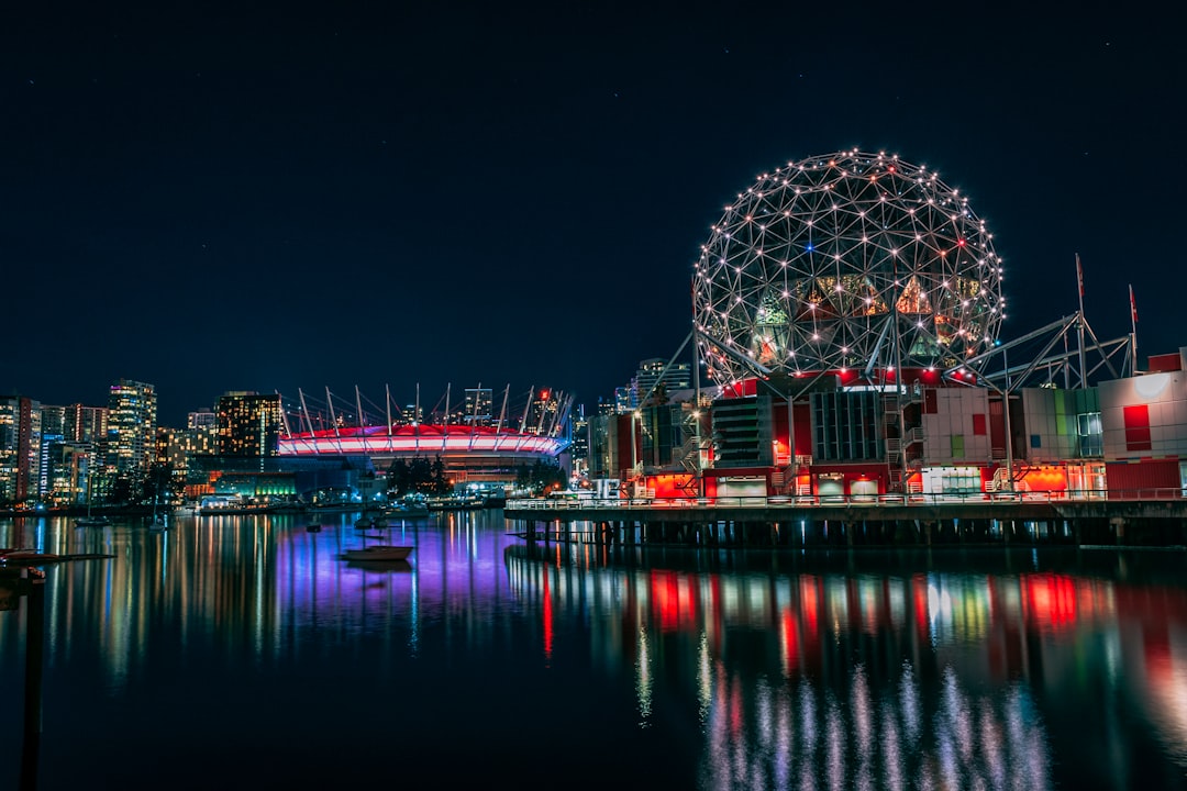 Analisa Kualitas Layanan Throughput Handphone dan Modem High Speed Downlink Packet Acces (Hsdpa) Image