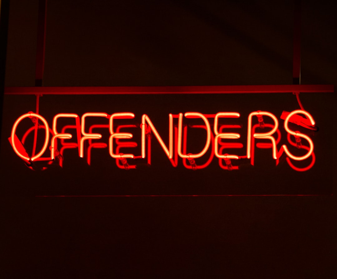 Pengaruh BI Rate, Fed Rate, Indeks Dow Jones, dan Indeks Shanghai terhadap Indeks Harga Saham Gabungan (Studi pada Bursa Efek Indonesia Periode 2009–2016) Image