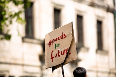 Model Pengembalian Aset (Asset Recovery) Sebagai Alternatif Memulihkan Kerugian Negara Dalam Perkara Tindak Pidana Korupsi Image