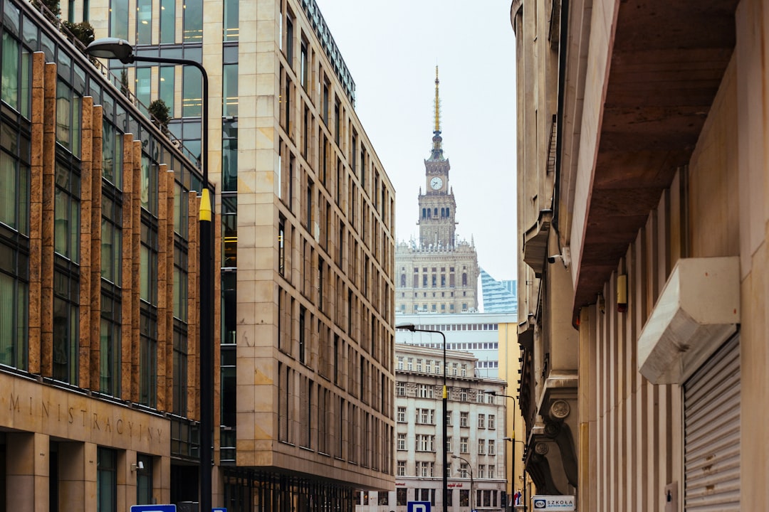 Implementasi Konsep Feel the Art Through the Office Pada Interior Kantor Popo Danes Architect Dan Melati Danes Space and Style Bali Image