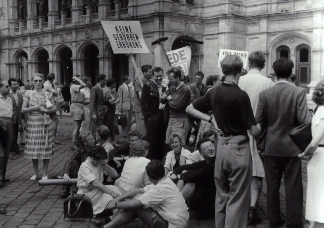 Perhitungan Jatuh Tegangan dan Susut Daya Serta Upaya Perbaikan Penyaluran Daya Listrik pada PT. Pln (Persero) Rayon Sambas Image