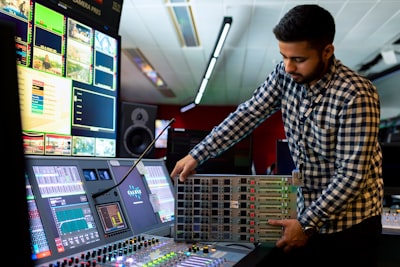 Piwulang Moral Sajrone Serat Dongeng Manca Warni Image