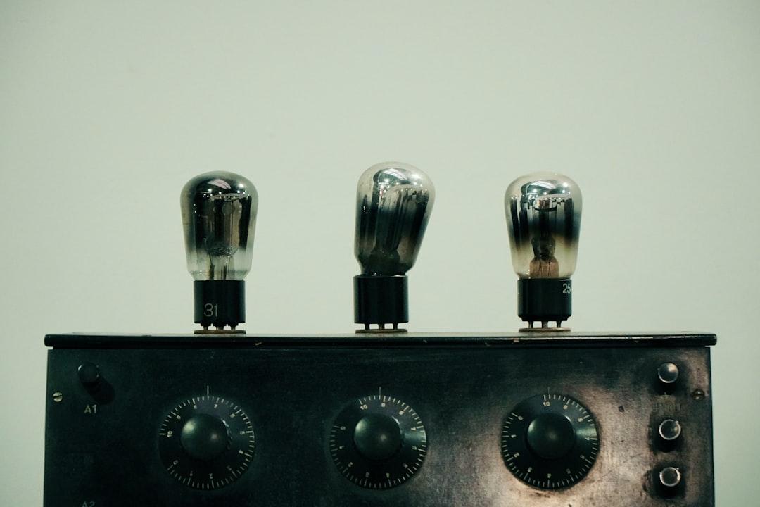 Perancangan Karakter Tokoh Superhero Indonesia Dengan Gaya Chibi Untuk Anak Usia 3\u002D12 Tahun Image