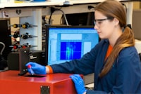 Pengaruh Kualitas Produk Terhadap Keputusan Pembelian Dan Dampaknya Terhadap Kepuasan Konsumen (Survei Pada Mahasiswa Administrasi Bisnis Fakultas Ilmu Administrasi Angkatan 2013 Dan 2014 Universitas Brawijaya Yang Melakukan Pembelian Paket Data Kampus) Image