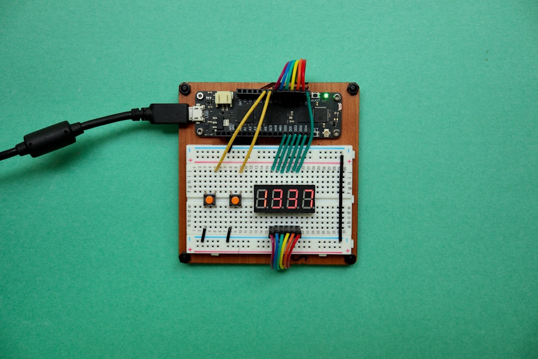 Penggunaan Media Audio Visual Bentuk Video Untuk Meningkatkan Hasil Belajar Siswa Pada Mata Pelajaran Sosiologi X IPS 2 SMA Batik 1 Surakartatahun Pelajaran 2015/2016 Image