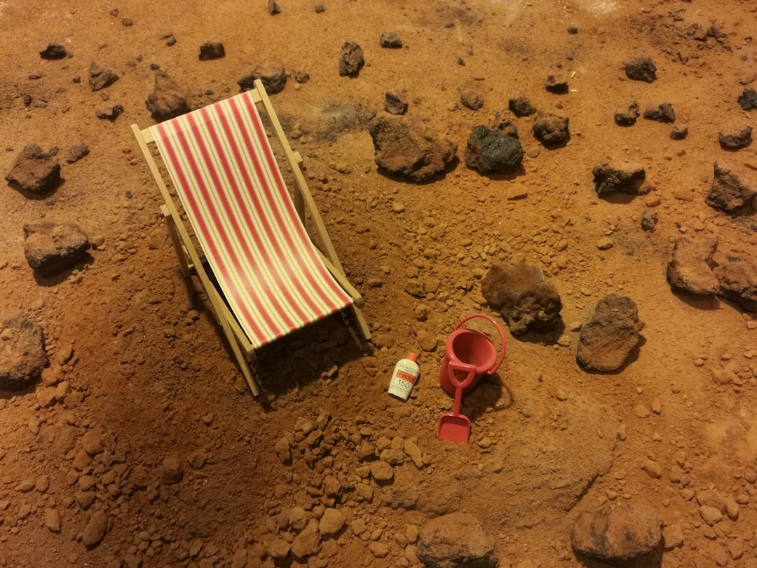 Analisis Persepsi Dan Partisipasi Masyarakat Terhadap Pengelolaan Sampah Rumah Tangga Di Jakarta Selatan Image