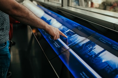 Analisis Forensik Aplikasi Instant Messaging Berbasis Android Image