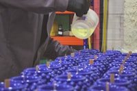 Pemanfaatan Enzim Mikrobial Image