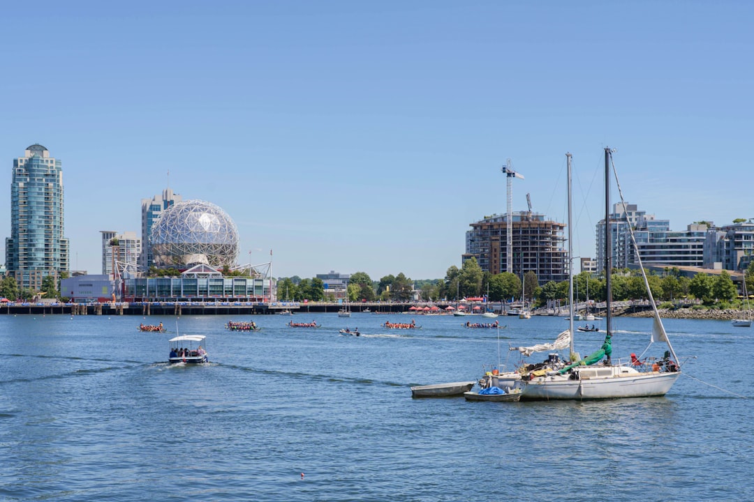 IDENTIFIKASI HAMA LALAT BUAH (DIPTERA : TEPHIRITIDAE) PADA BEBERAPA TANAMAN HORTIKULTURA Image